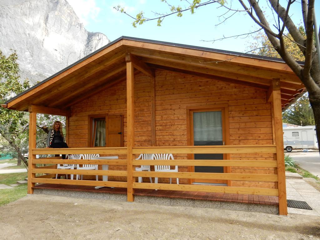 فندق Camping Daino بياتراموراتا المظهر الخارجي الصورة