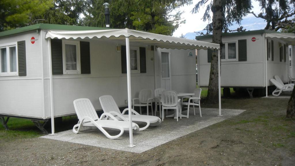 فندق Camping Daino بياتراموراتا المظهر الخارجي الصورة